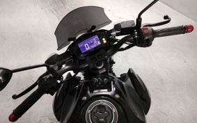 SUZUKI GSX-S125 DL32B