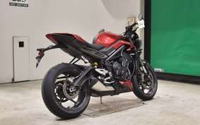 TRIUMPH STREET TRIPLE RS 2024