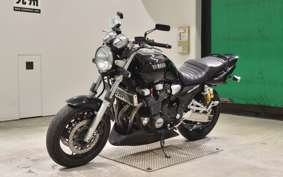YAMAHA XJR1300 2000 RP03J