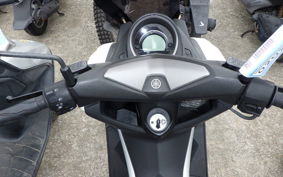 YAMAHA N-MAX SED6J