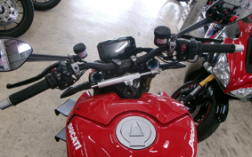 DUCATI STREET FIGHTER V4S 2022 1F00