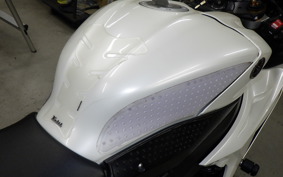 YAMAHA YZF-R6 2018