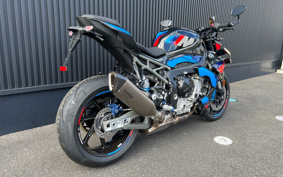 BMW M1000R 2025 0P51