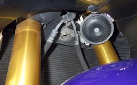 YAMAHA YZF-R6 2011