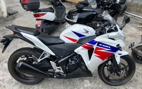 HONDA CBR250R MC41