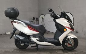 KYMCO KYMCO G-DINK250 ..
