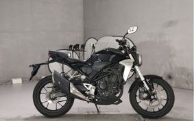 HONDA CB250R MC52