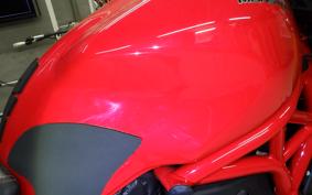 DUCATI M1200 S 2016