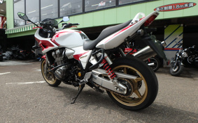 HONDA CB1300 SUPER  BOL DOR ABS 2006 SC54