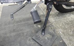 SUZUKI GN125 H