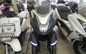 YAMAHA TRICITY 125 A SE82J