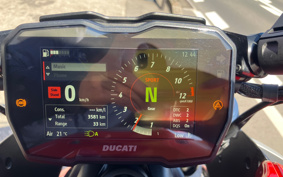 DUCATI DIAVEL V4 2023 3G00