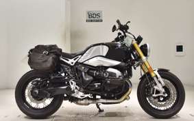 BMW R NINE T 2019