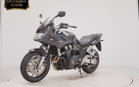 HONDA CB1300SB SUPER BOLDOR 2026 SC54