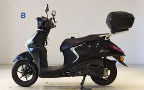 YAMAHA ﾌｧｯｼｰﾉ125