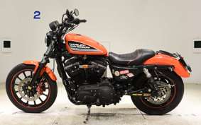HARLEY XL883R 2005