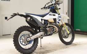 HUSQVARNA TE150I