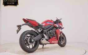 HONDA CBR650R E-Clutch 2026 RH17