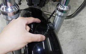 HARLEY XL883LI 2011