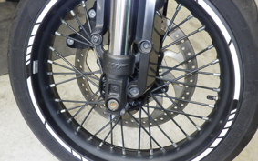 HUSQVARNA SVARTPILEN 401 2023