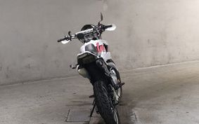 YAMAHA LANZA DT230 4TP