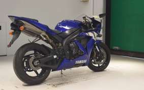 YAMAHA YZF-R1 2004