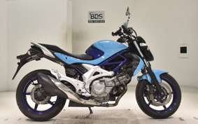 SUZUKI ｸﾞﾗﾃﾞｨｳｽ400 2010 VK58A