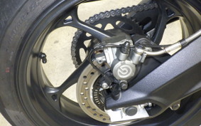 TRIUMPH STREET TRIPLE RS 2025