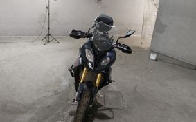 BMW S1000XR 2017 0D03