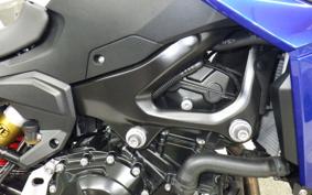 BMW F900R 2024