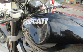 DUCATI DIAVEL 2016 GA01