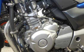SUZUKI GSR250