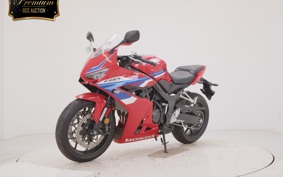 HONDA CBR650R E-Clutch 2025