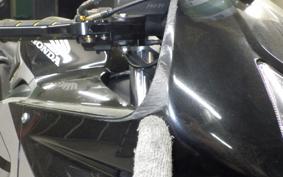 HONDA CBR600RR 2004 PC37