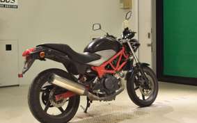 HONDA VTR 250 Gen. 2 2023 MC33
