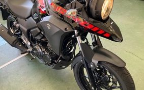 SUZUKI STROM 250 DS11A