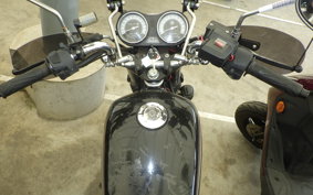 YAMAHA YB125SP