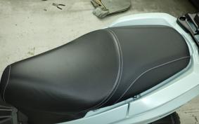 YAMAHA ﾄﾘｼﾃｨ125-3 SEL4J