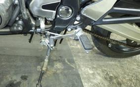 SUZUKI GSX250FX 2000 ZR250C
