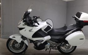 HONDA DEAUVILLE 680 2010 RC52