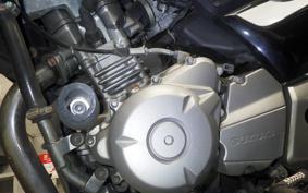 SUZUKI GSR250 2015