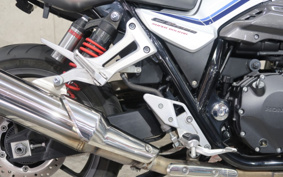 HONDA CB1300 SUPER  BOL DOR ABS 2023 SC54