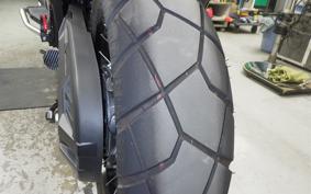 HONDA X-ADV 750 2025 RH21