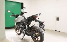 HONDA CB125 R