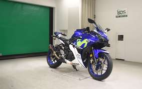 YAMAHA YZF-R25