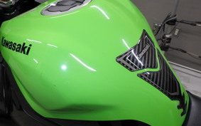 KAWASAKI ZX-25R ZX250E