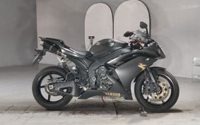 YAMAHA YZF-R1 2010 RN19