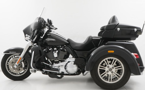 HARLEY HARLEY FLHTCU 2017 MAD