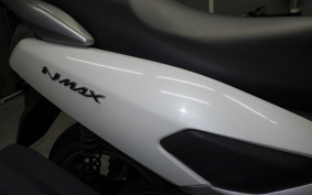 YAMAHA N-MAX 2015 SE86J