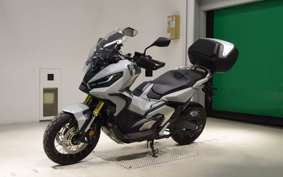 HONDA X-ADV 750 2024